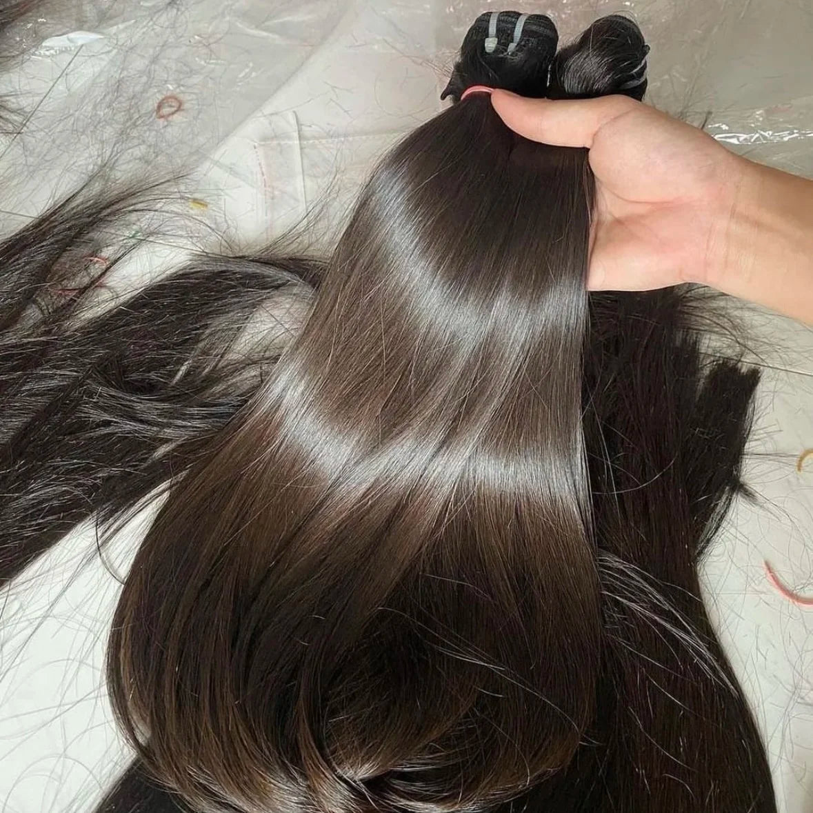 2025 Unprocessed Raw Human Hair Bundles Wholesale Vendor Indian Virgin Cuticle Aligned Hair Supplier Cambodian Raw Hair