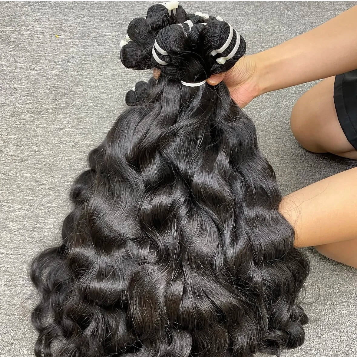 2025 Unprocessed Raw Human Hair Bundles Wholesale Vendor Indian Virgin Cuticle Aligned Hair Supplier Cambodian Raw Hair