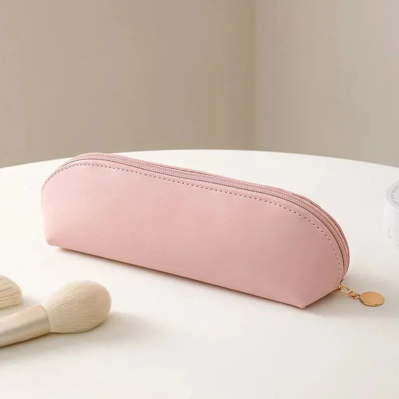 Portable Travel Cosmetics Storage Bag Large-Capacity Makeup Bag Waterproof Beauty And Skincare Beauty Pillow Toiletries Handbag